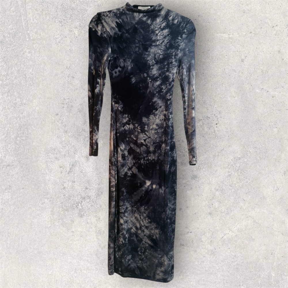 Lovers + Friends Navy Blue and Gray Long Sleeve Dress NWOT